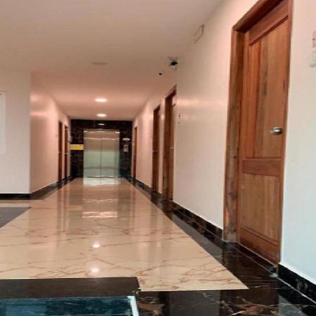 Hotel Rani And Rani Residency Puduccseri Kültér fotó