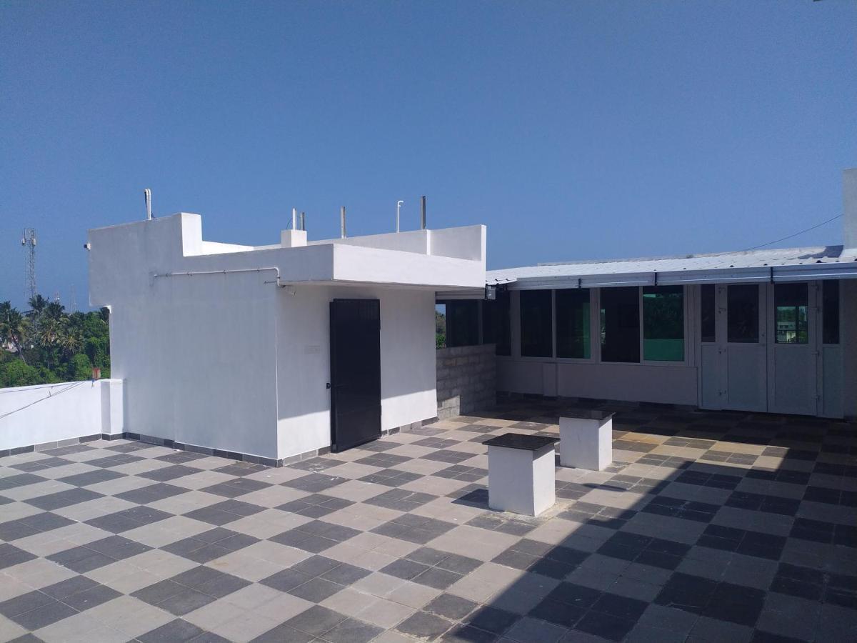 Hotel Rani And Rani Residency Puduccseri Kültér fotó